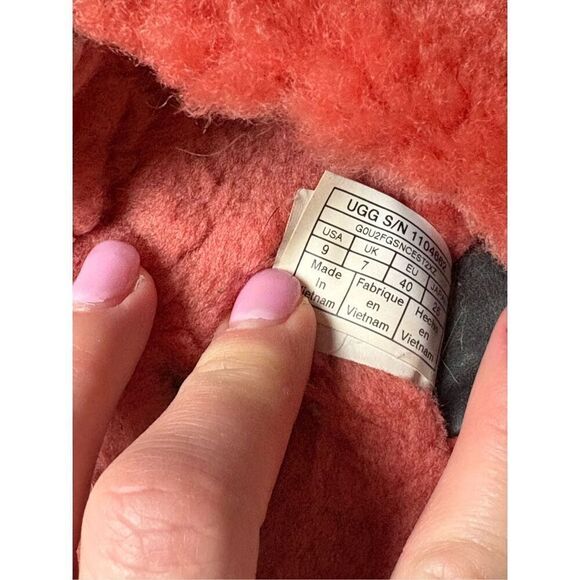 UGG Fuzz Yeah Slippers size 9 Orange - Picture 6 of 11
